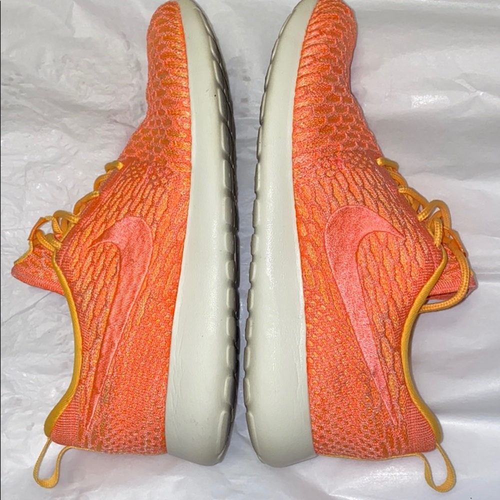 Nike sneakers - Picture 3 of 5